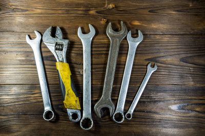 工具和配件的珠寶商